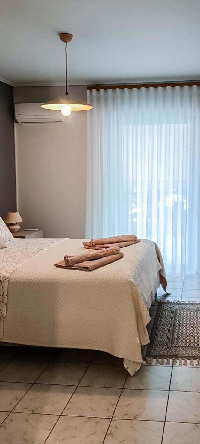 The Cozy Seaside Apartment Ναύπακτος Εξωτερικό φωτογραφία